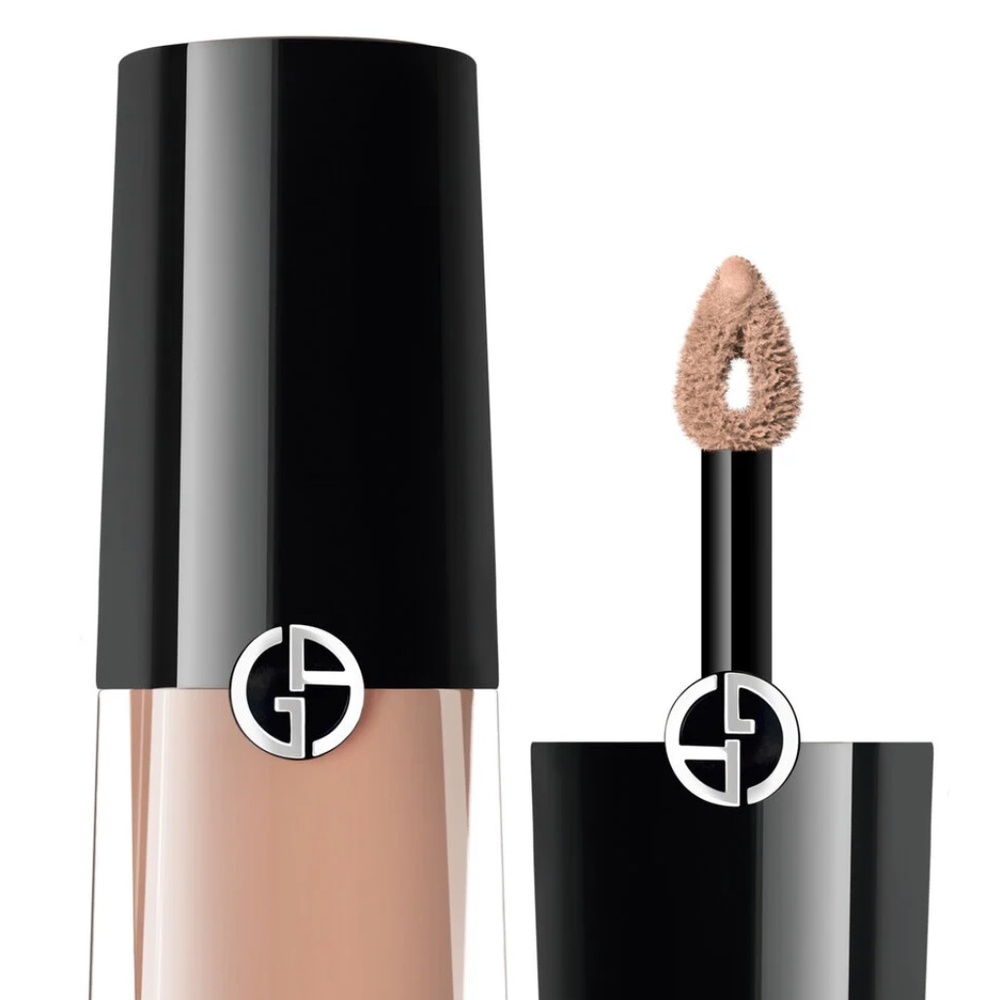 Giorgio Armani Eye Tint Long-Lasting Liquid Eyeshadow in 18M Beige